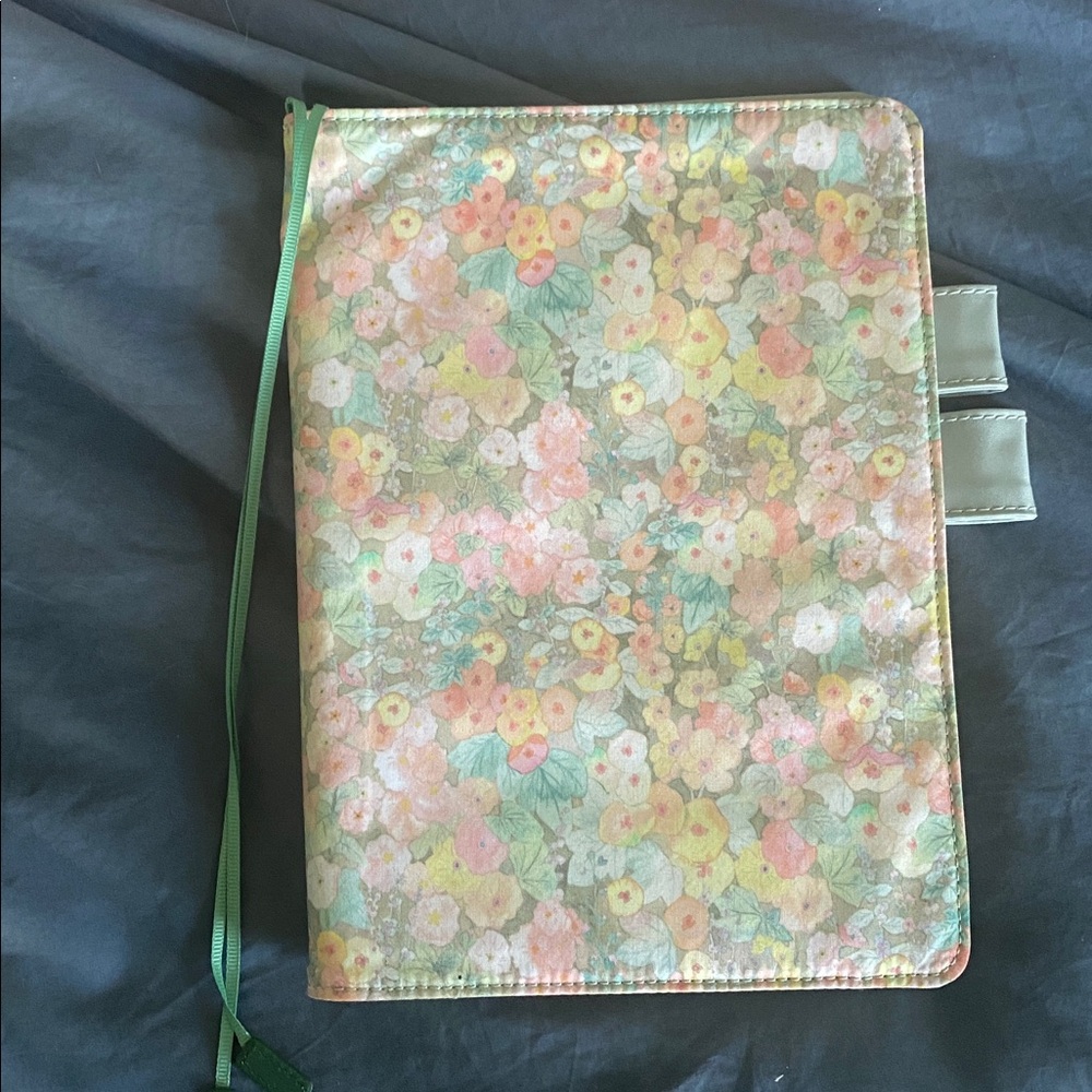Floral Print Hobonichi cousin A5 cover